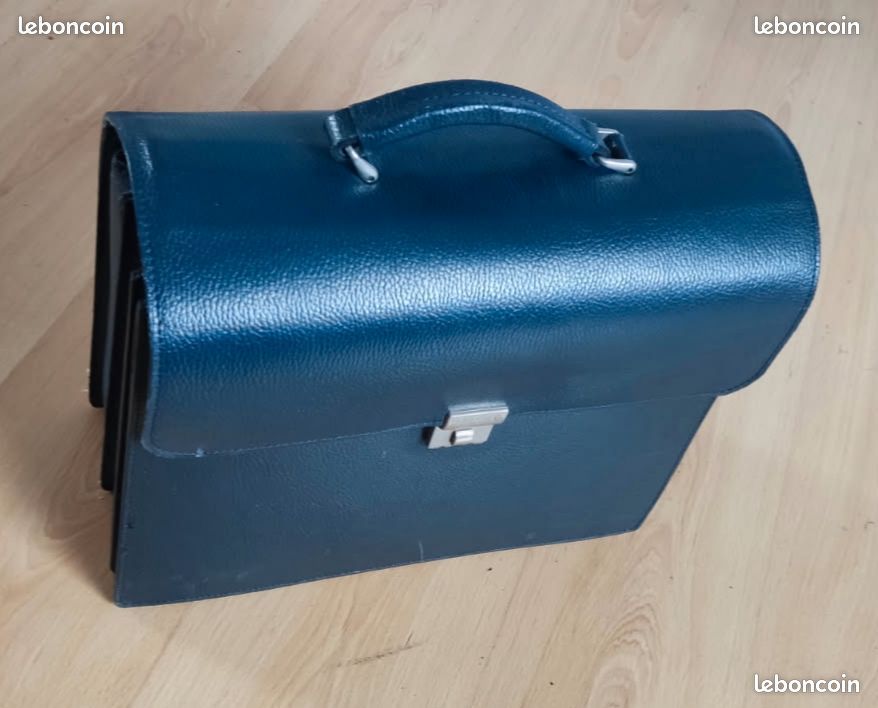 Sacoche cuir bleu à compartiments (image 1)