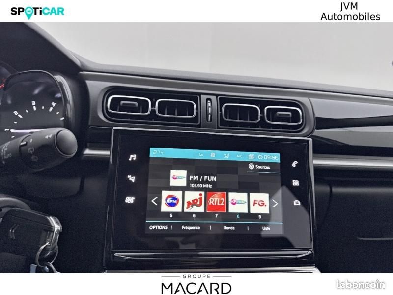 Citroen C3 1.2 PureTech 110ch S&S Shine 124g (image 16)