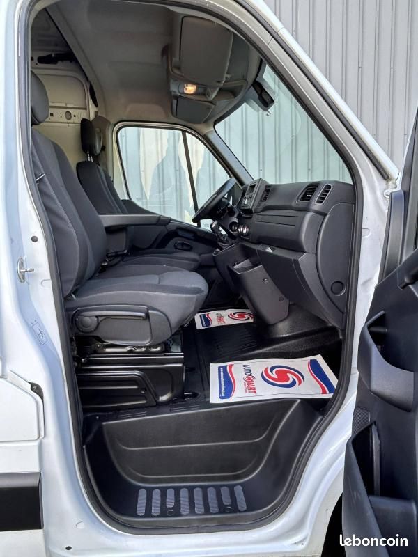 Renault Master FOURGON F3500 L2H2 DCI 135 GRAND CONFORT (image 11)