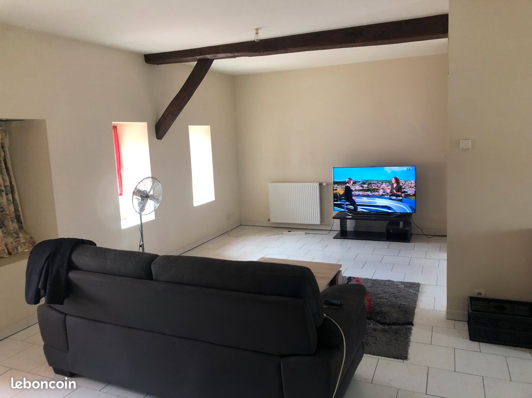 Appartement 3 pièces 85 m² · à Le Blanc · 85 m² · 520 €