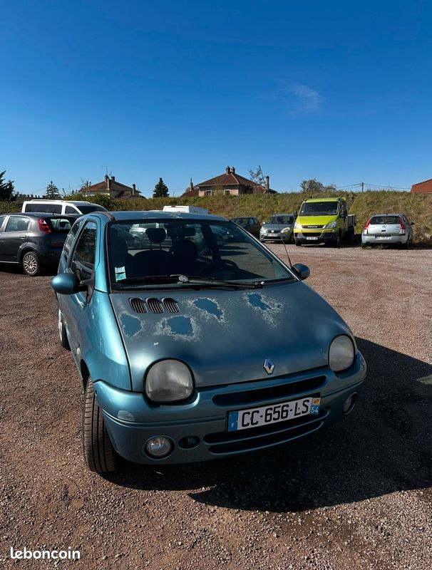 Twingo 1 phase 2 (image 1)