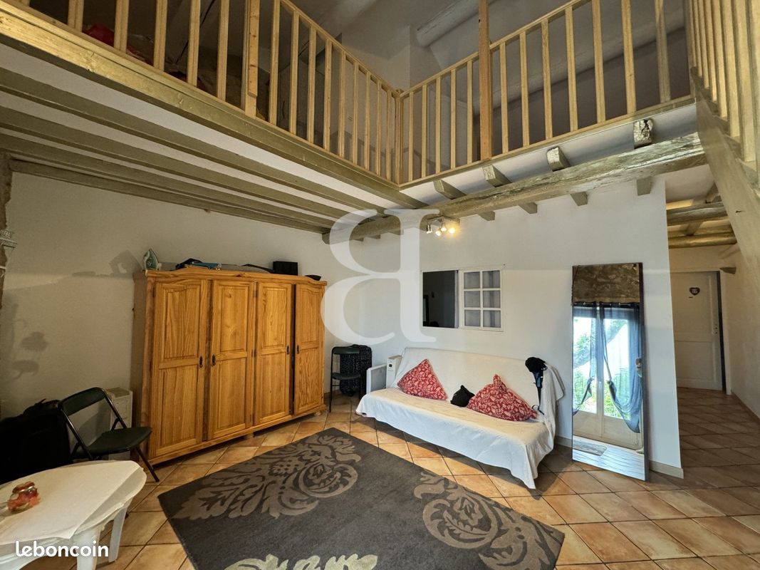 Appartement 3 pièces 78 m² · à Saint-Rémy-de-Provence · 78 m² · 213 000 €