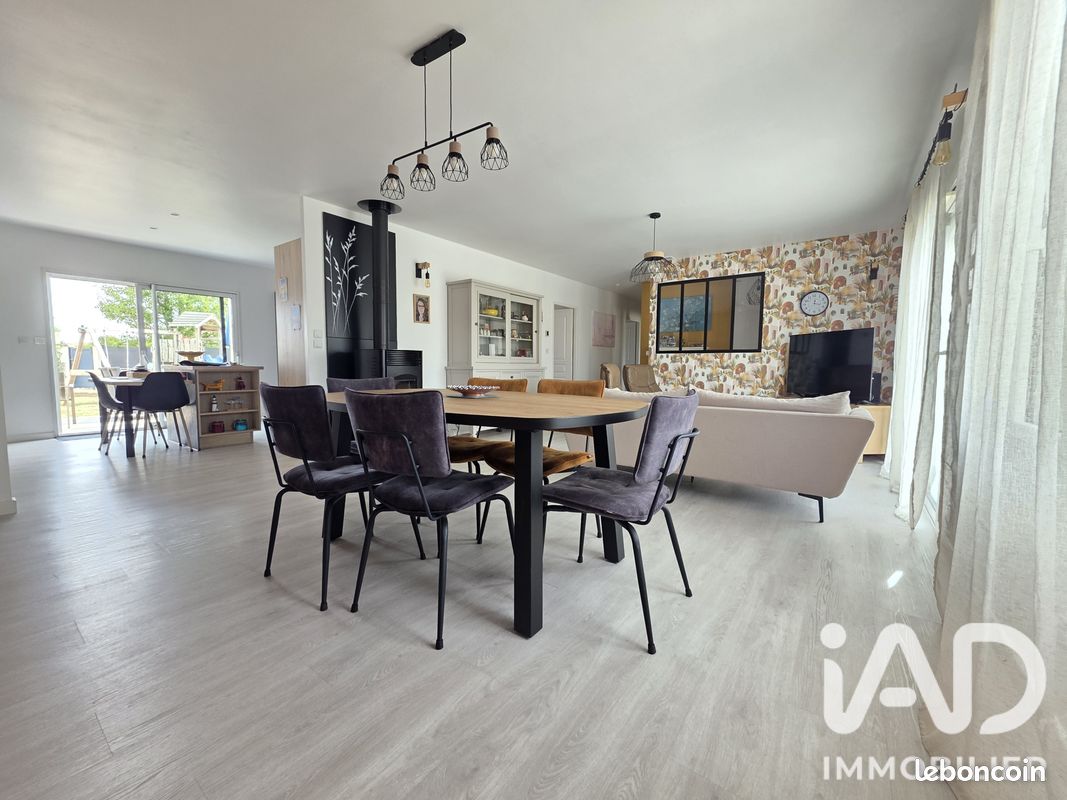 Maison 4 pièces 116 m² · à Vergeroux · 116 m² · 399 500 €
