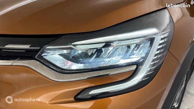 Renault Captur 1.6 E-Tech hybride 145ch Intens -21 (image 17)