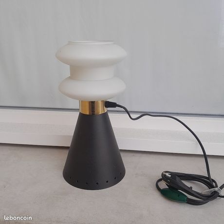 Lampe De Table Vintage Design Années 60/70 - Abat-jour En Fil, Base En Bois - Déco Scandinave