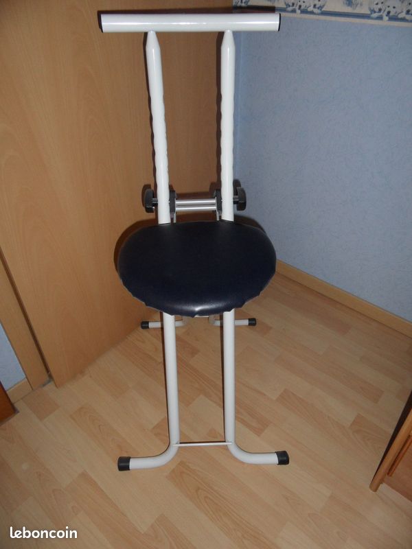 Chaise anti fatigue pliable et réglable (image 2)