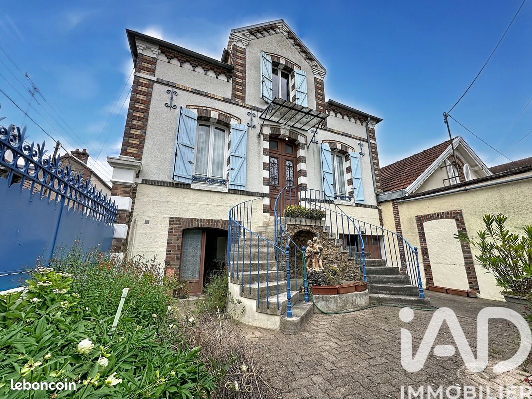 Maison 5 pièces 121 m² · à Sens · 121 m² · 214 000 €