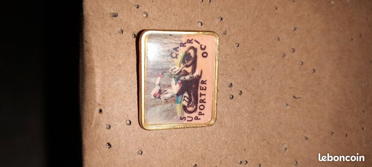 Pin.s (image 1)
