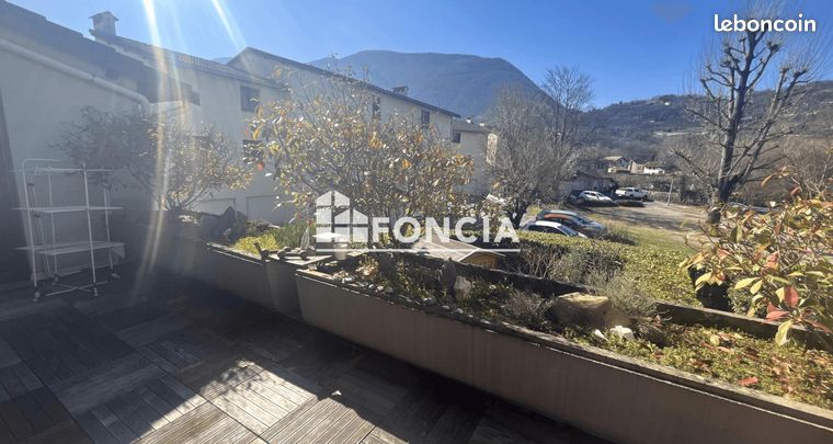Appartement 2 pièces 66 m²