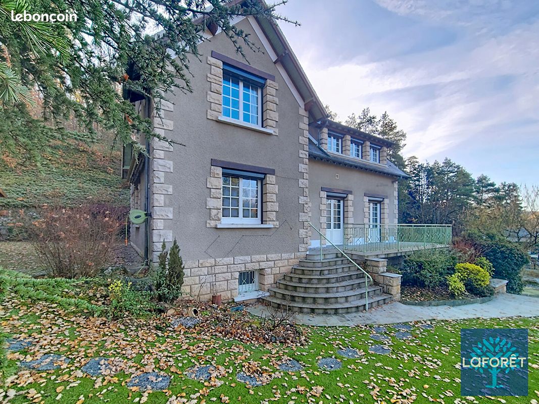 Maison 7 pièces 170 m² · à Chalo-Saint-Mars · 170 m² · 314 000 €