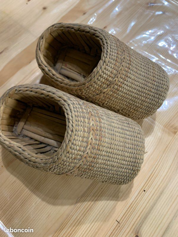 Sandales Faites à La Main Pour Femme - Pantoufles En Paille