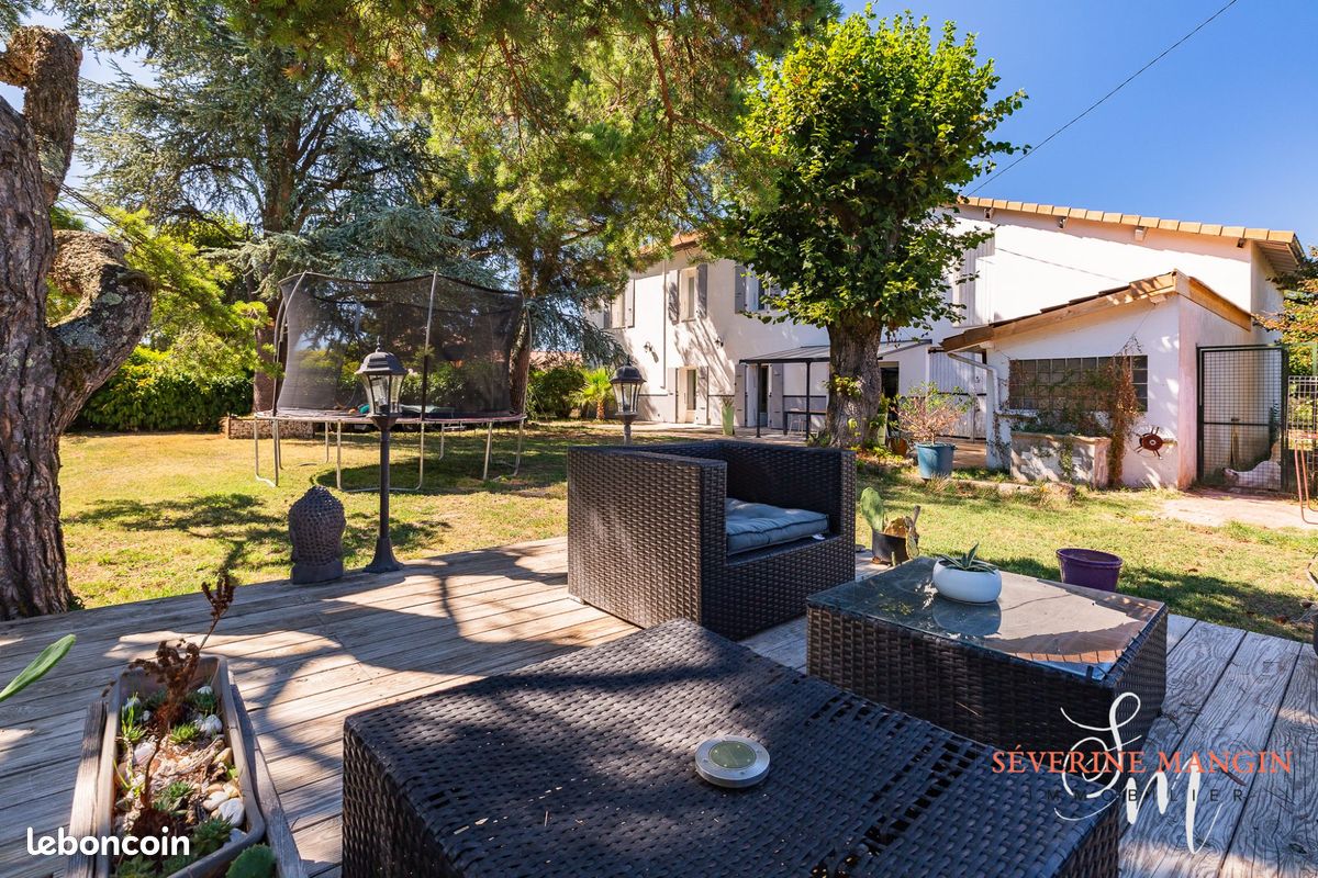 Maison 5 pièces 142 m² · à Romans-sur-Isère · 142 m² · 450 000 €