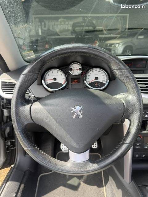 PEUGEOT 207 CC ROLLAND GARROS - 89 021Kms - 120CH - Premier Main - SUIVIT PEUGEOT (image 12)