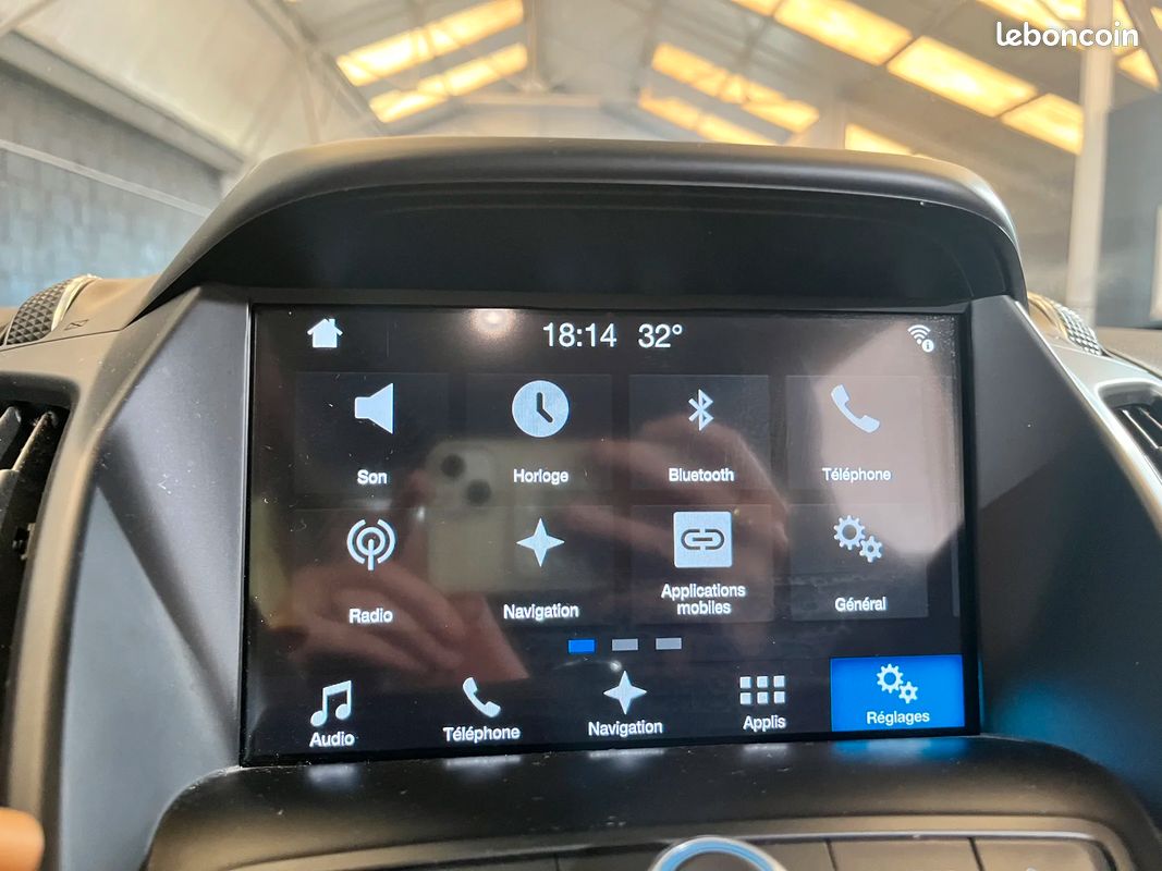 Ford KUGA Business Nav (image 24)