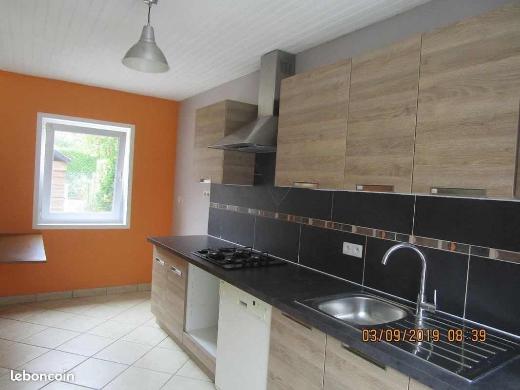 Maison 3 pièces 80 m² · à Eecke · 80 m² · 690 €/mois
