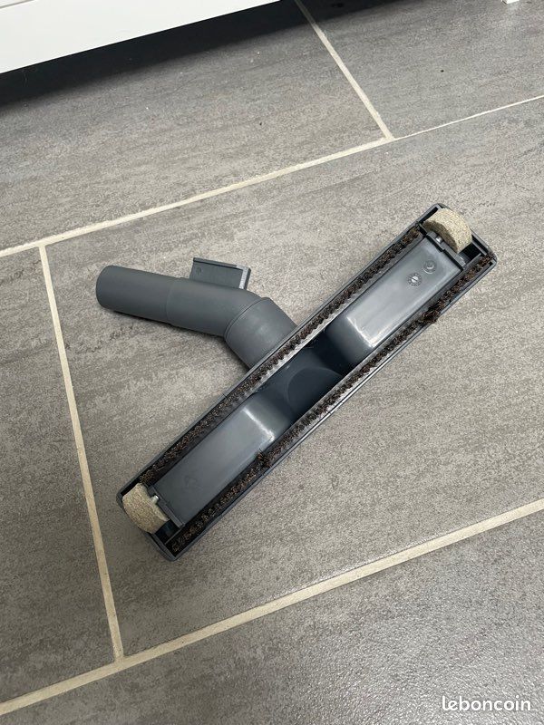 Lot embouts parquet et moquette aspirateur HOOVER MI70_MI15 (image 4)