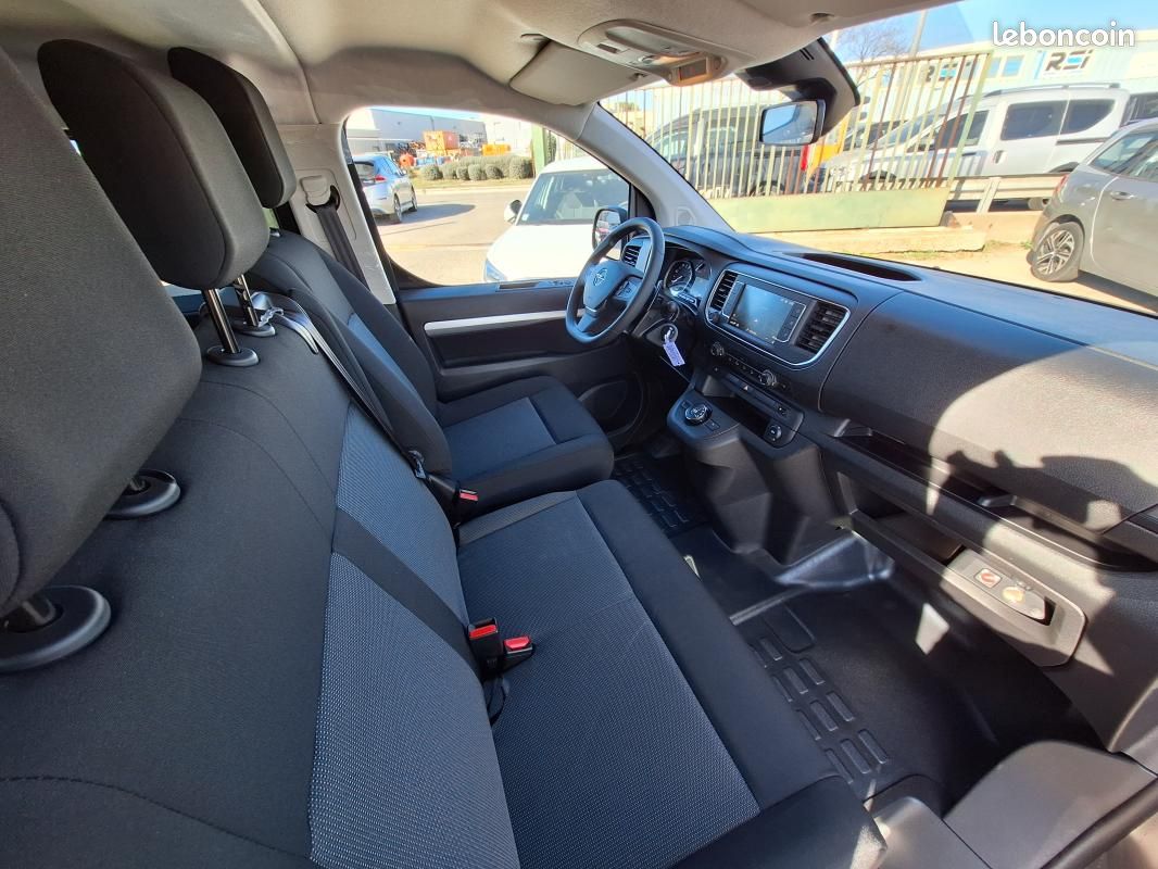 Opel Vivaro CABINE APPROFONDIE CA FIXE TAILLE M BLUEHDI 145 S&S EAT8 (image 9)