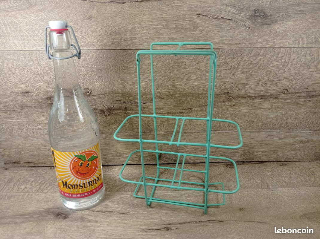 Ancien porte-bouteilles fer galvanisé 10 compartiments – style