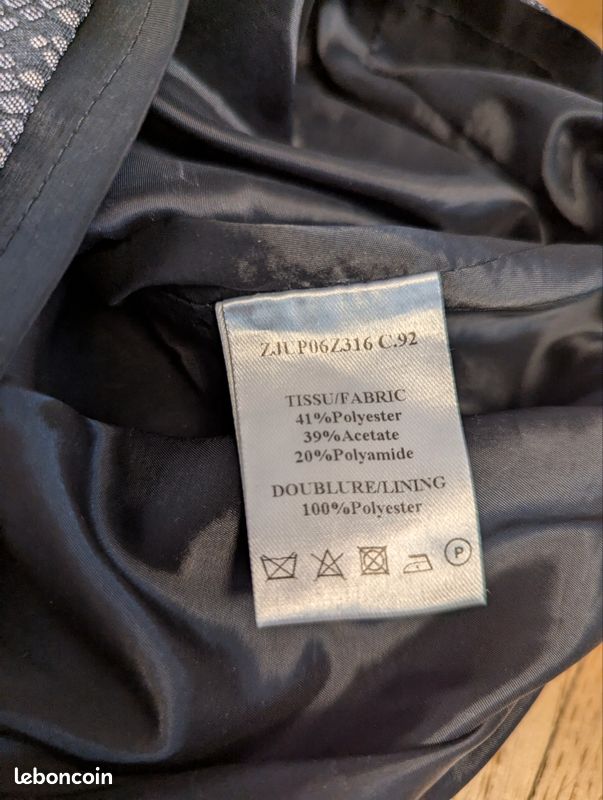 Jupe Zapa Taille 40 Noir Et Bordeaux - Occasion Très Bon état, Matière Polyester, Jupe Classique Pour Femme