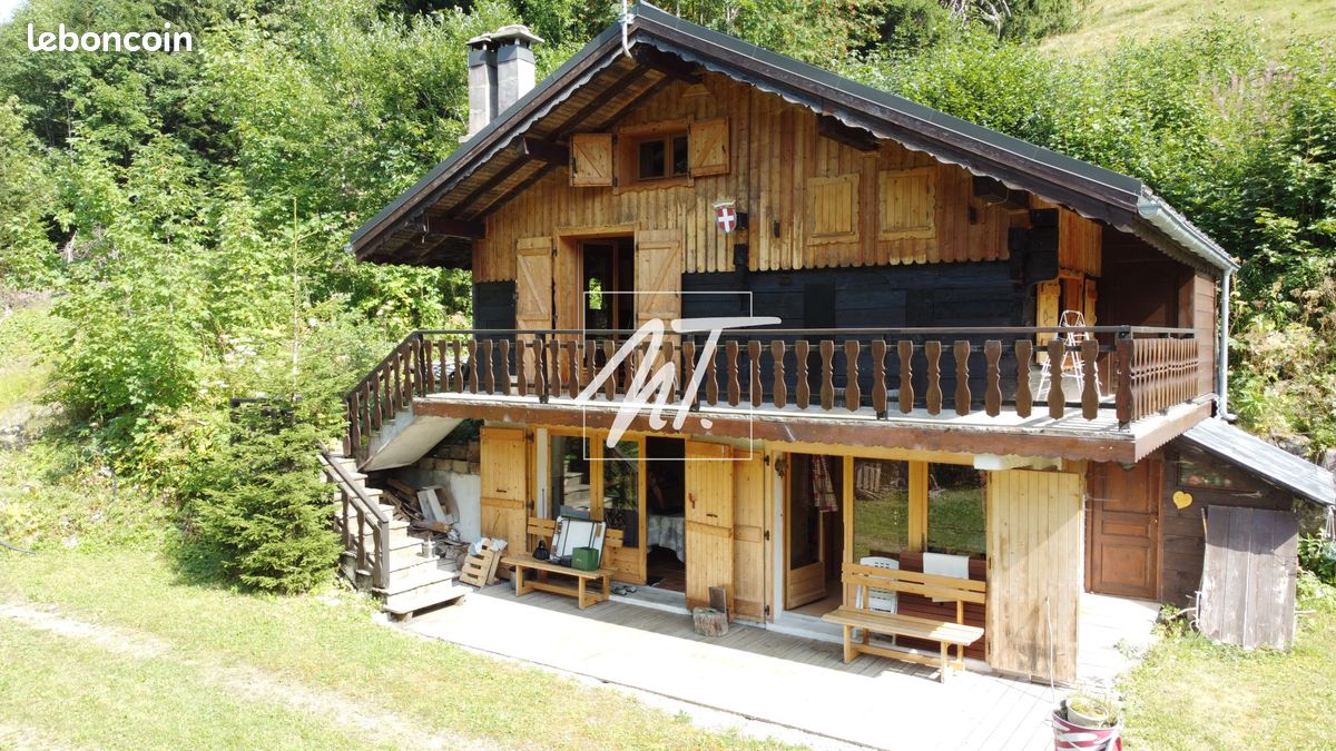 Maison 4 pièces 72 m² · à Essert-Romand · 72 m² · 350 000 €