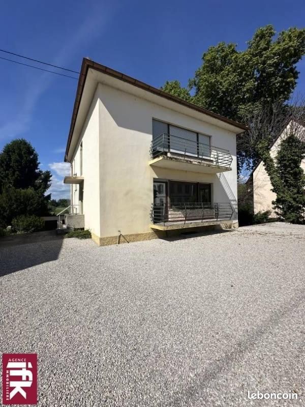Appartement 4 pièces 93 m² · à Horbourg-Wihr · 93 m² · 149 500 €