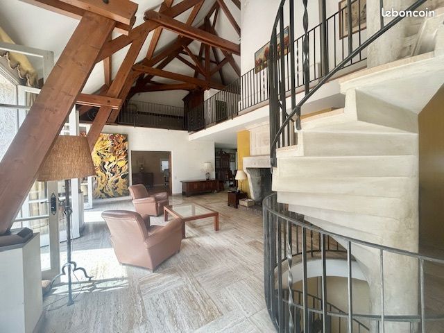 Propriété 13 pièces 341 m² (image 7)