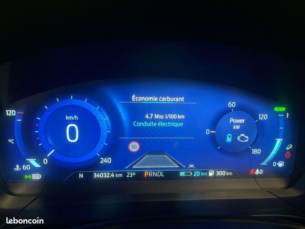 FORD Kuga 2.5 Duratec 225 ch PHEV Powershift Vignale (image 17)