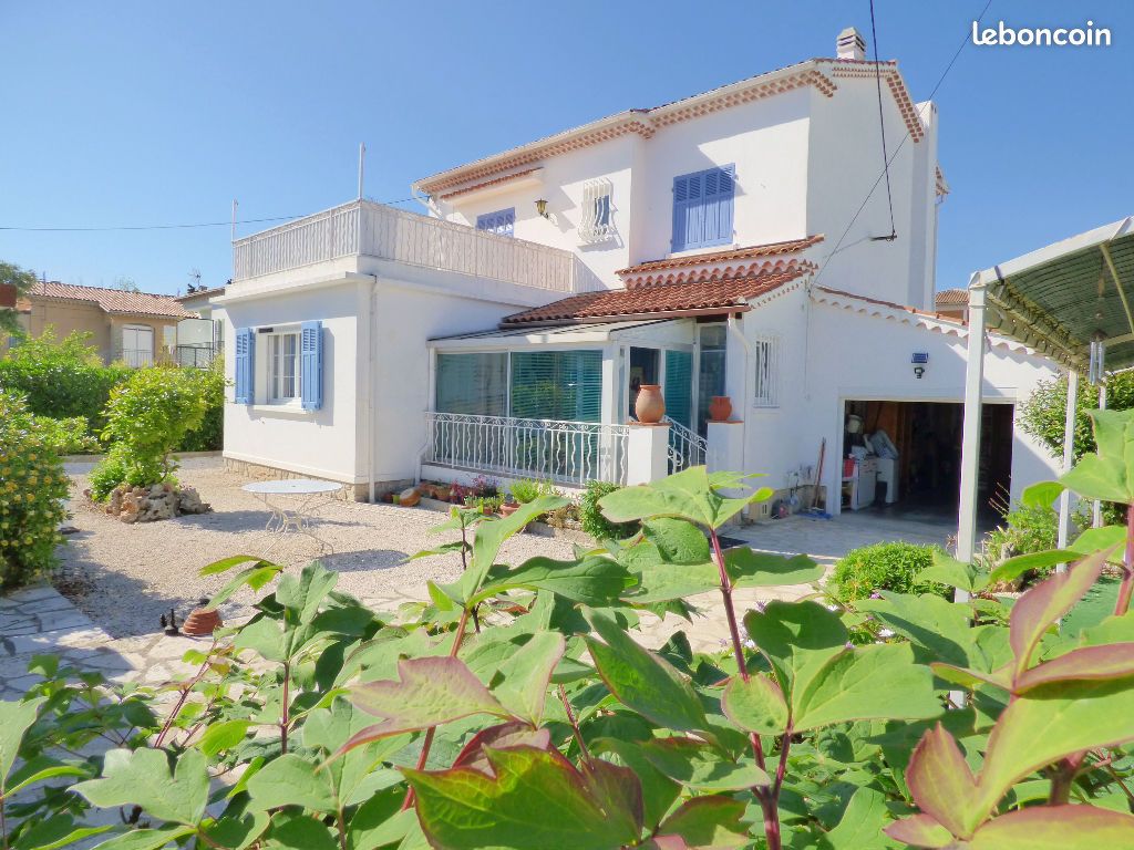 Maison 6 pièces 138 m² · à Le Pradet · 138 m² · 611 000 €