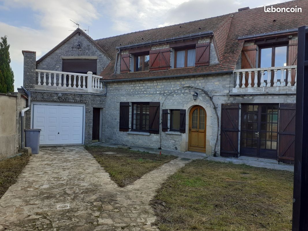 Maison 7 pièces 160 m² · à Artenay · 160 m² · 193 000 €