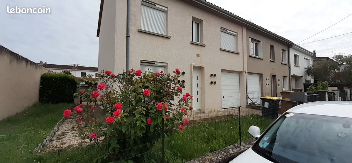 Maison 4 pièces 83 m² · à Saint-Juéry · 83 m² · 800 €