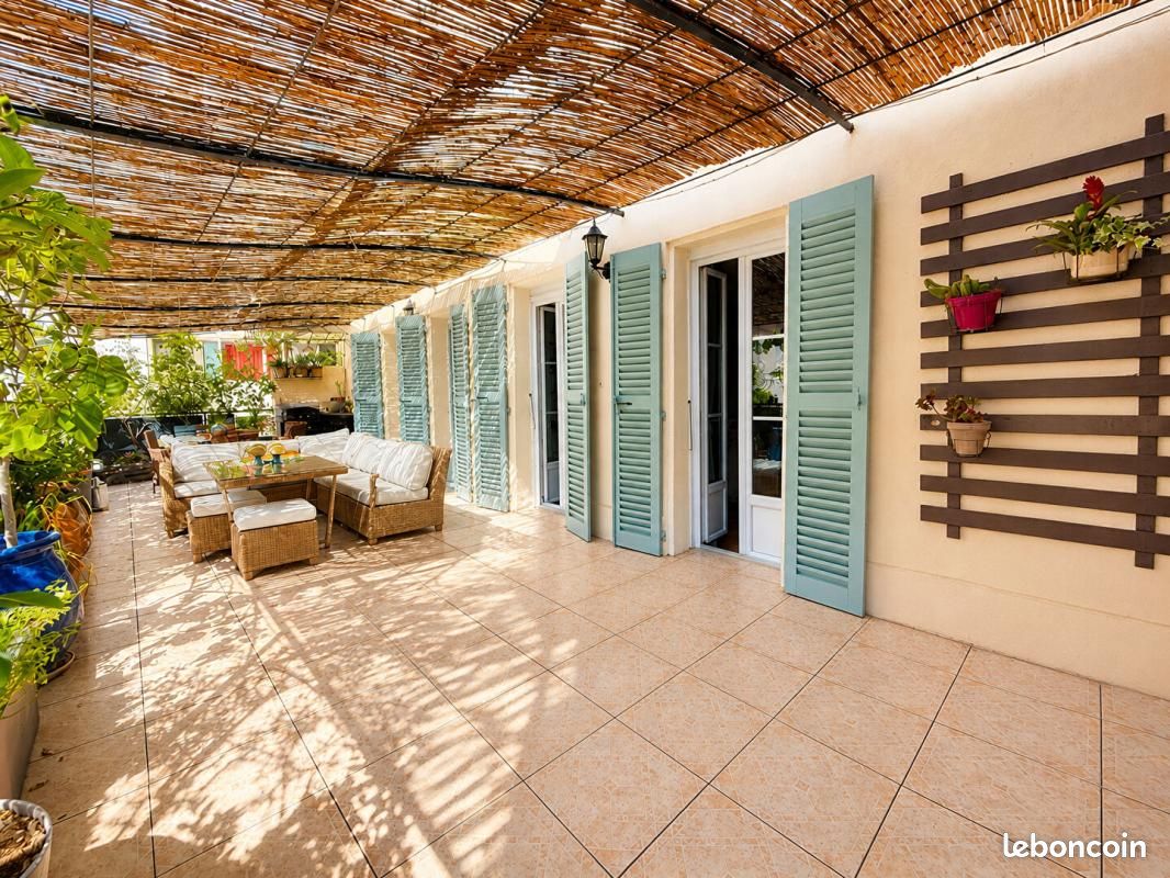 Appartement 5 pièces 174 m² · à Hyères · 174 m² · 649 900 €