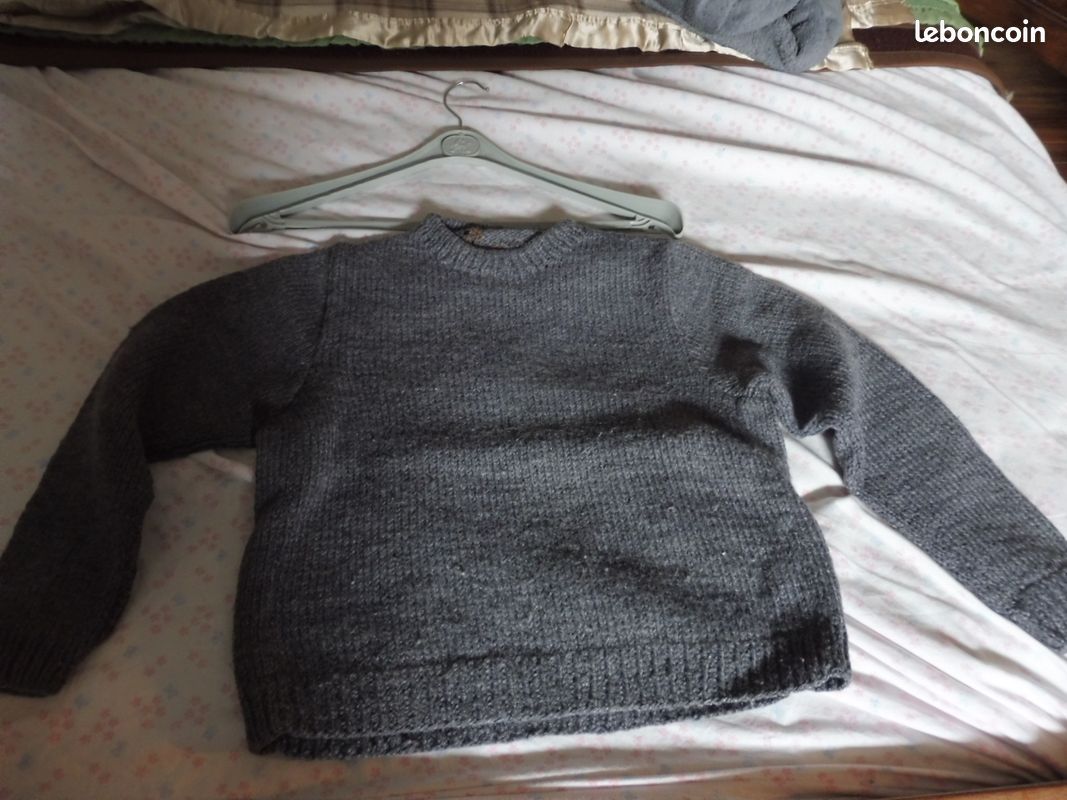 Pull tricoté main enfant (image 2)
