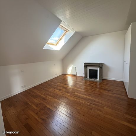 Duplex 6 pièces 250 m² — 10