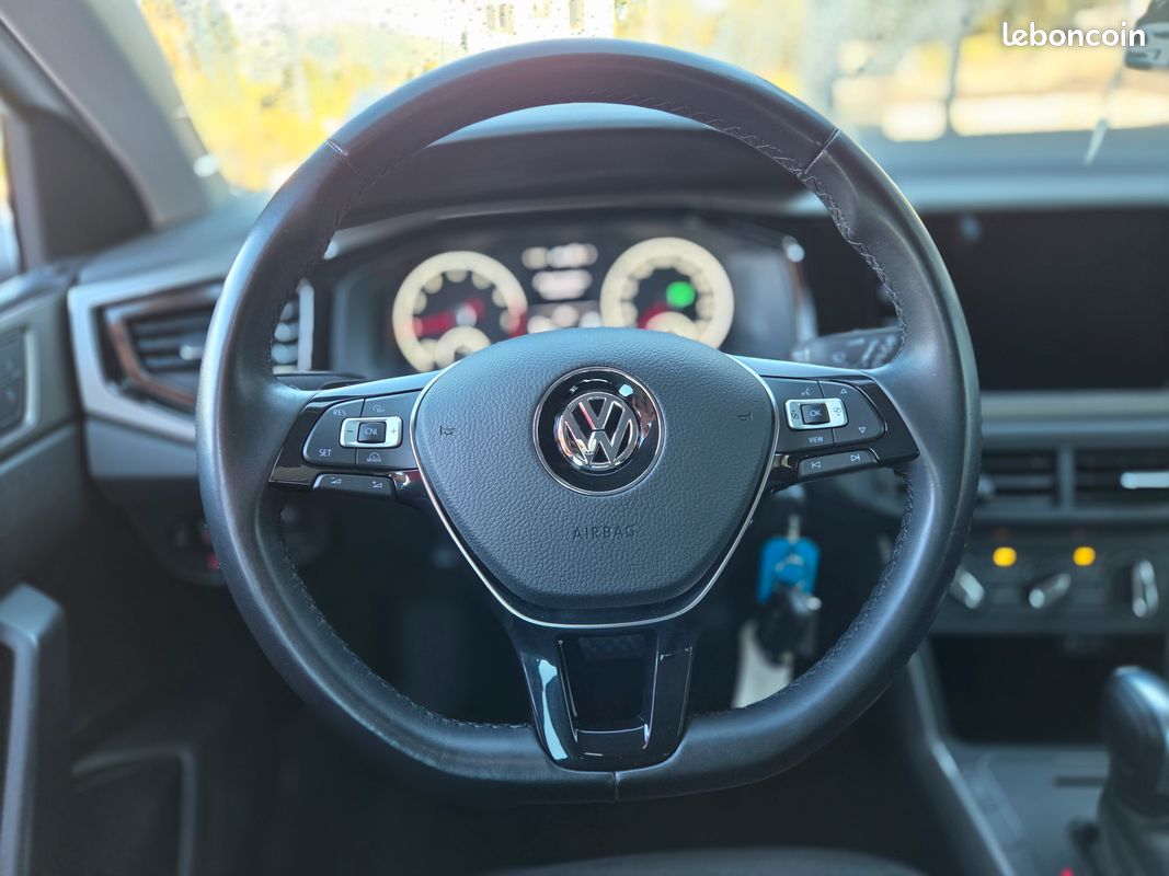 Volkswagen Polo 1.0 TSI 95ch DSG7 Lounge Business (image 5)
