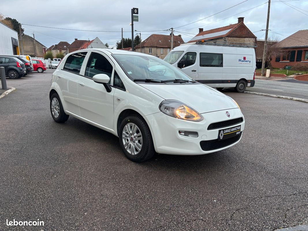 Fiat Punto 1.2 69ch Pop (image 2)