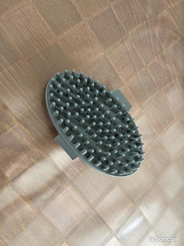 Brosse pour chiens et chats (image 1)
