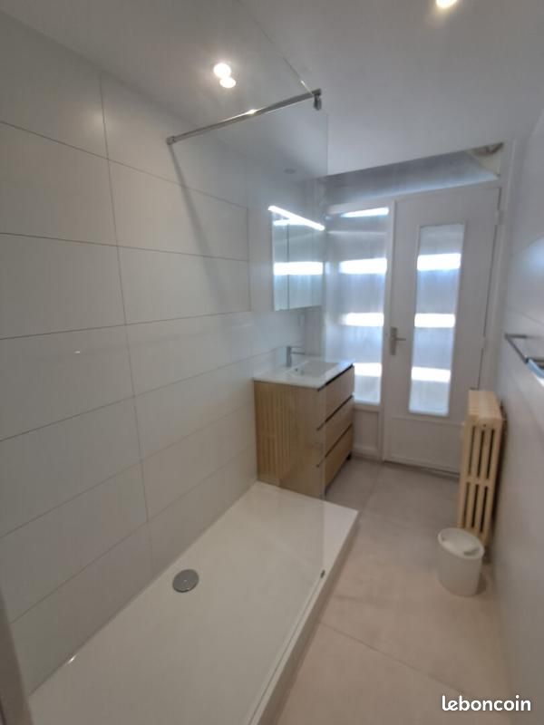 Appartement 4 pièces 79 m² · à Brest · 79 m² · 990 €/mois