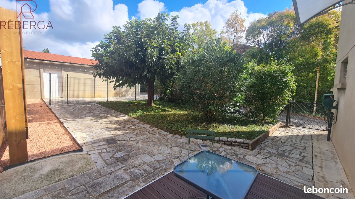 Appartement 1 pièce 28 m² · à Castres · 28 m² · 450 €/mois
