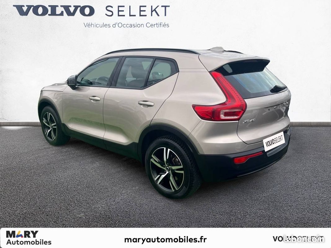 VOLVO XC40 B3 163 ch DCT7 Plus (image 3)