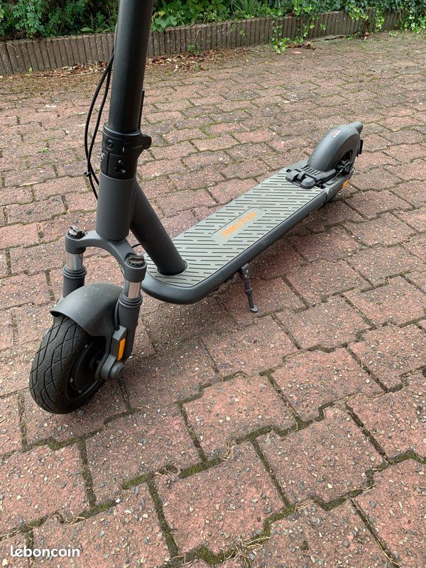 Trottinette électrique inmotion (image 3)