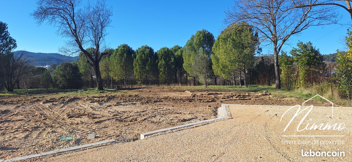 Terrain 1300 m² · à Alès · 1 300 m² · 99 900 €