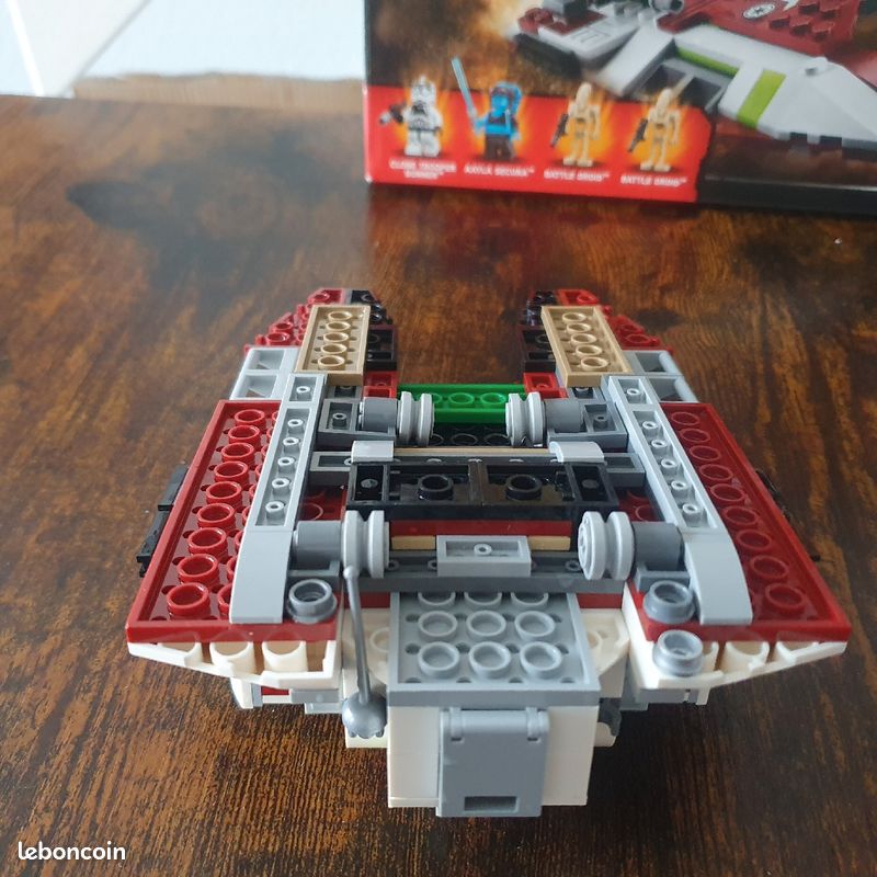 Lego star wars 75182 republic fighter tank (image 8)