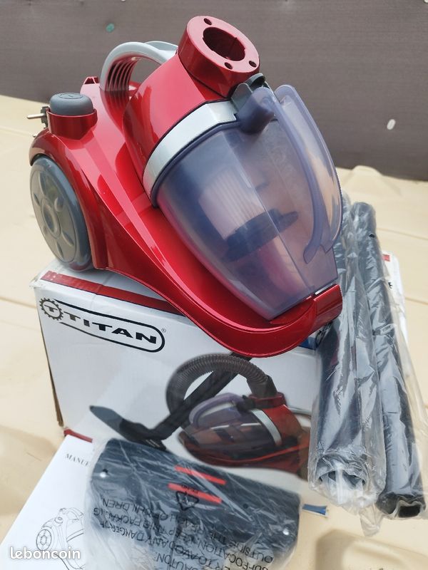 Vend Aspirateur sans sac Électroménager