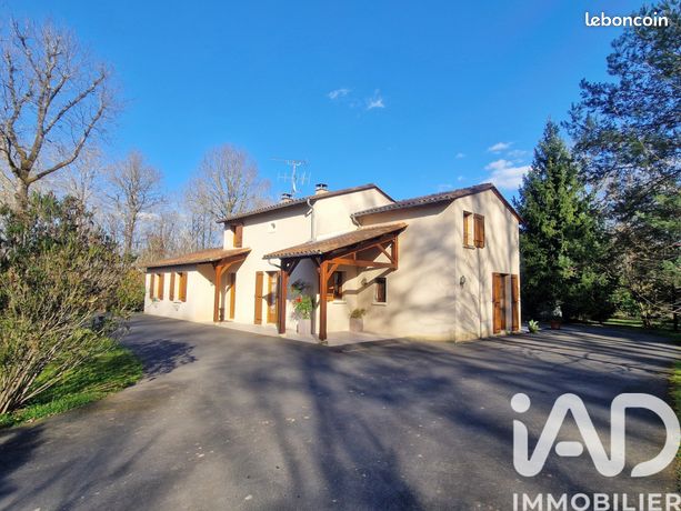 Maison familiale 5 pièces 180 m²