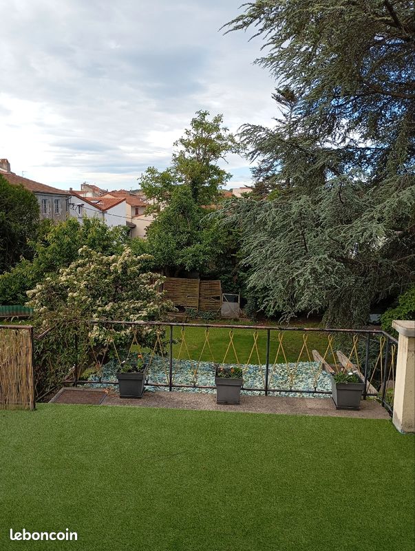Loft 120m2 dominant la ville (image 1)