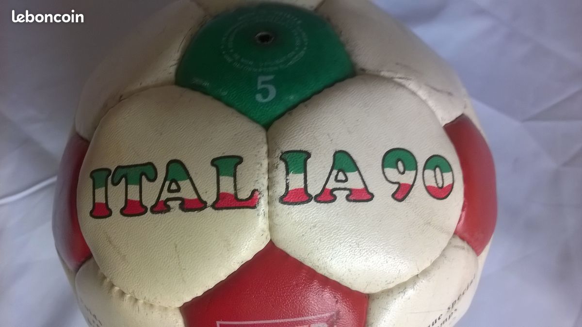Ballon foot Italia 90 Fifa vintage (image 4)