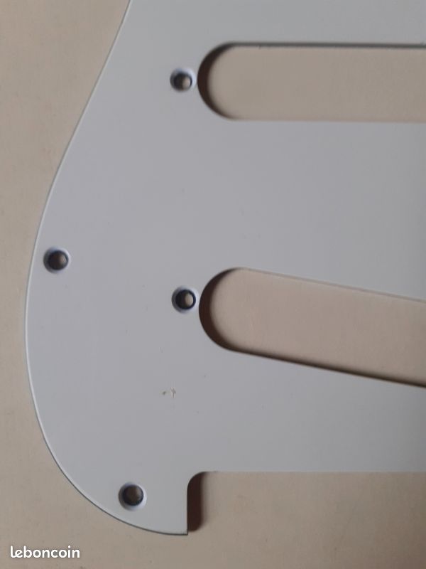 Pickguard Stratocaster 3 plis (image 3)