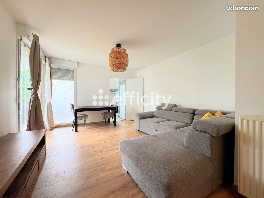 Appartement 2 pièces 45 m² · à Paris · 45 m² · 360 000 €