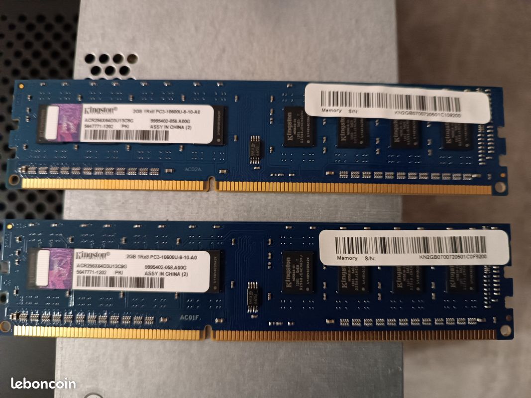 Mémoire Ram Acr256x64d3u13c9g 2x2GB DDR3 Kingston Accessoires Informatique, image size:1067x800