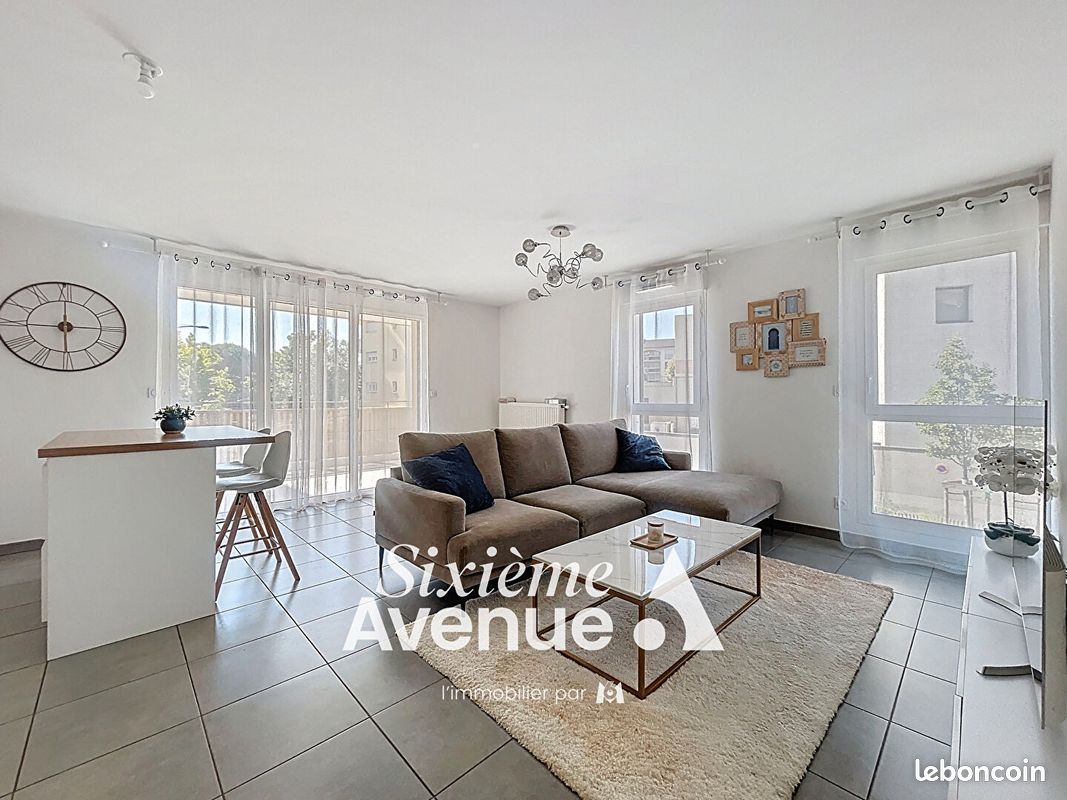 Appartement 4 pièces 80 m² · à Décines-Charpieu · 80 m² · 299 000 €